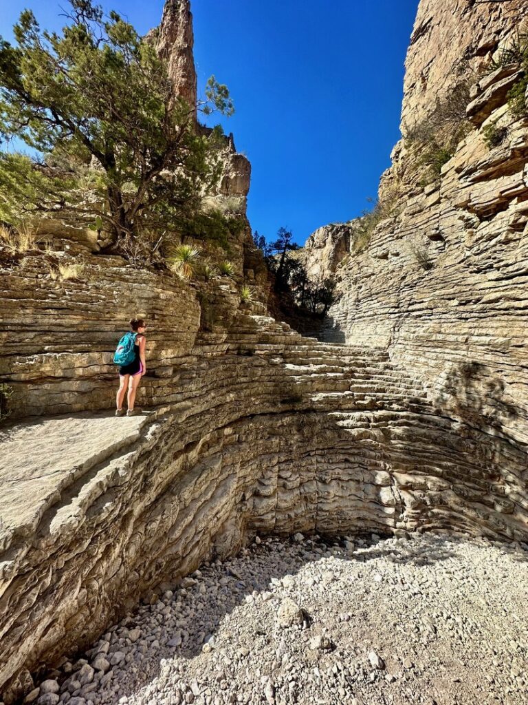 A rock scramble up the wash on the Devil's Hall Trail.
