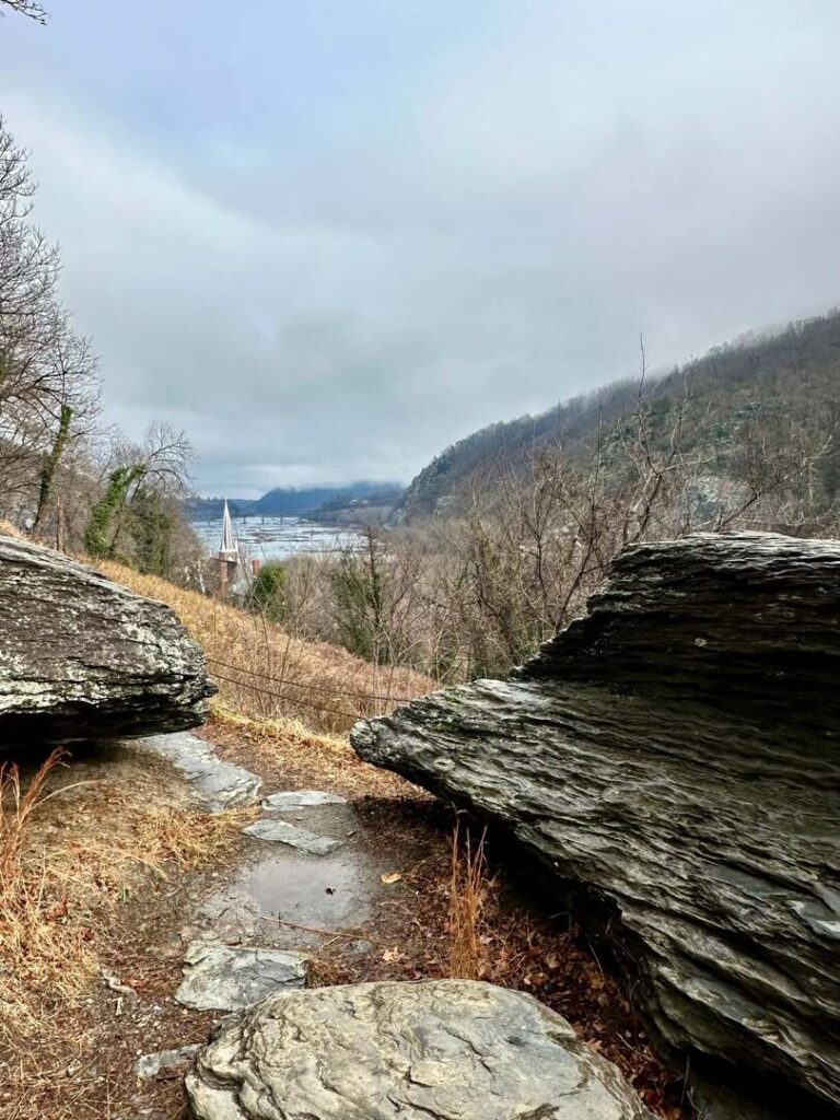 A view of the confluence at Jefferson Rock.